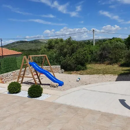Daire Mira-zecevo Zečevo